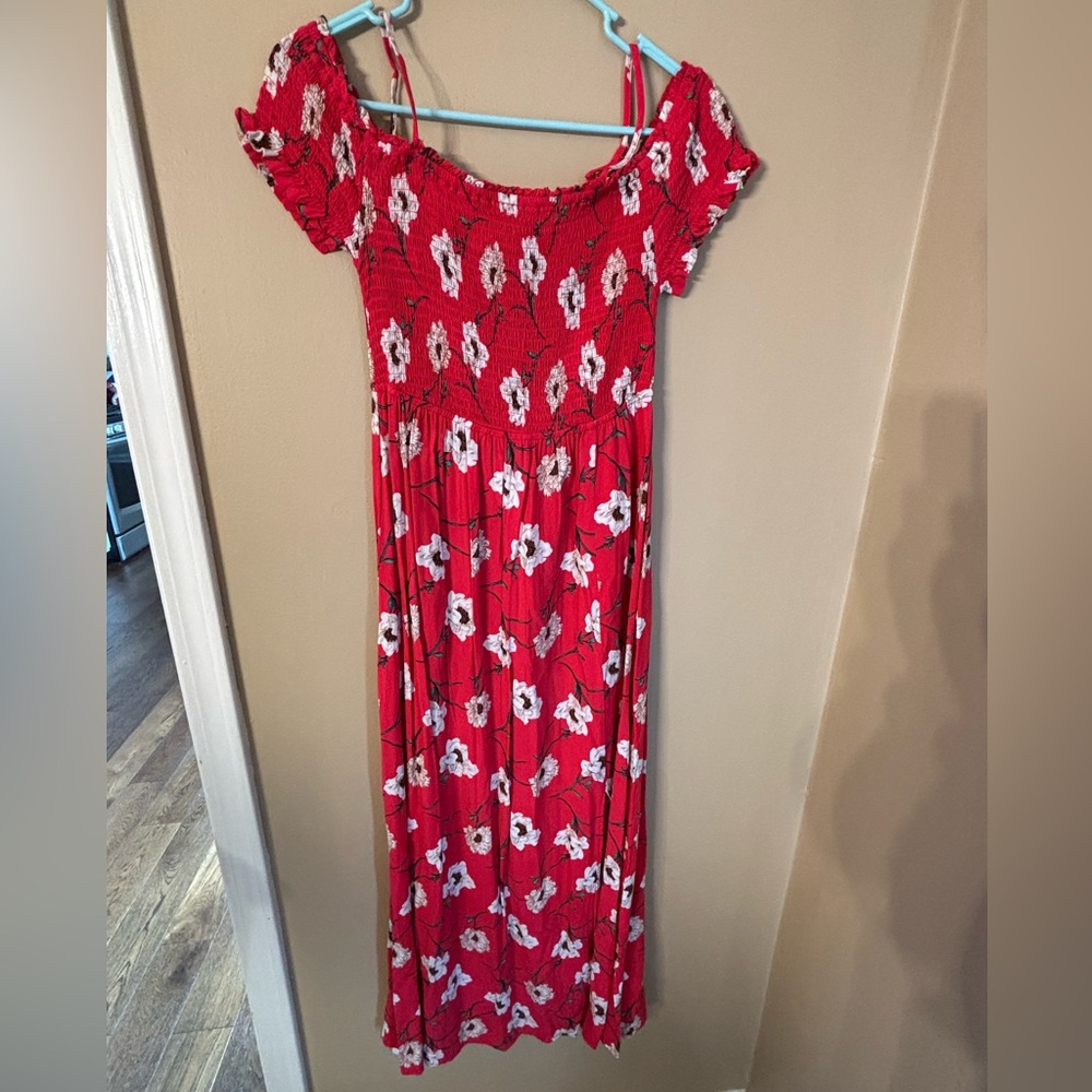 Magnolia Skye Women’s maxi dress Large